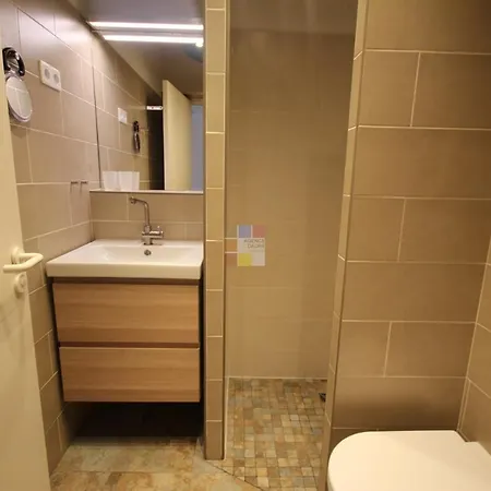 Belle Plein Sud, 4-6 Couchages, En Avec Piscine Commune, Wifi Fibre Optique, 400m De La A Lrond5 * Portiragnes