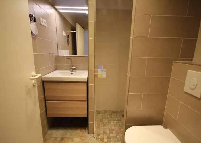 Belle Plein Sud, 4-6 Couchages, En Avec Piscine Commune, Wifi Fibre Optique, 400m De La A Lrond5 * Portiragnes